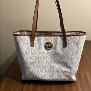 Michael Kors large tote
